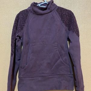 Lululemon sweatshirt